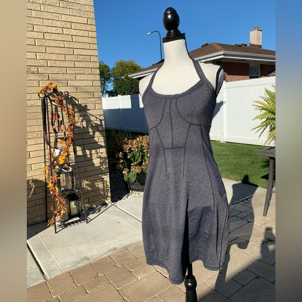 Athleta sport halter dress size 8.